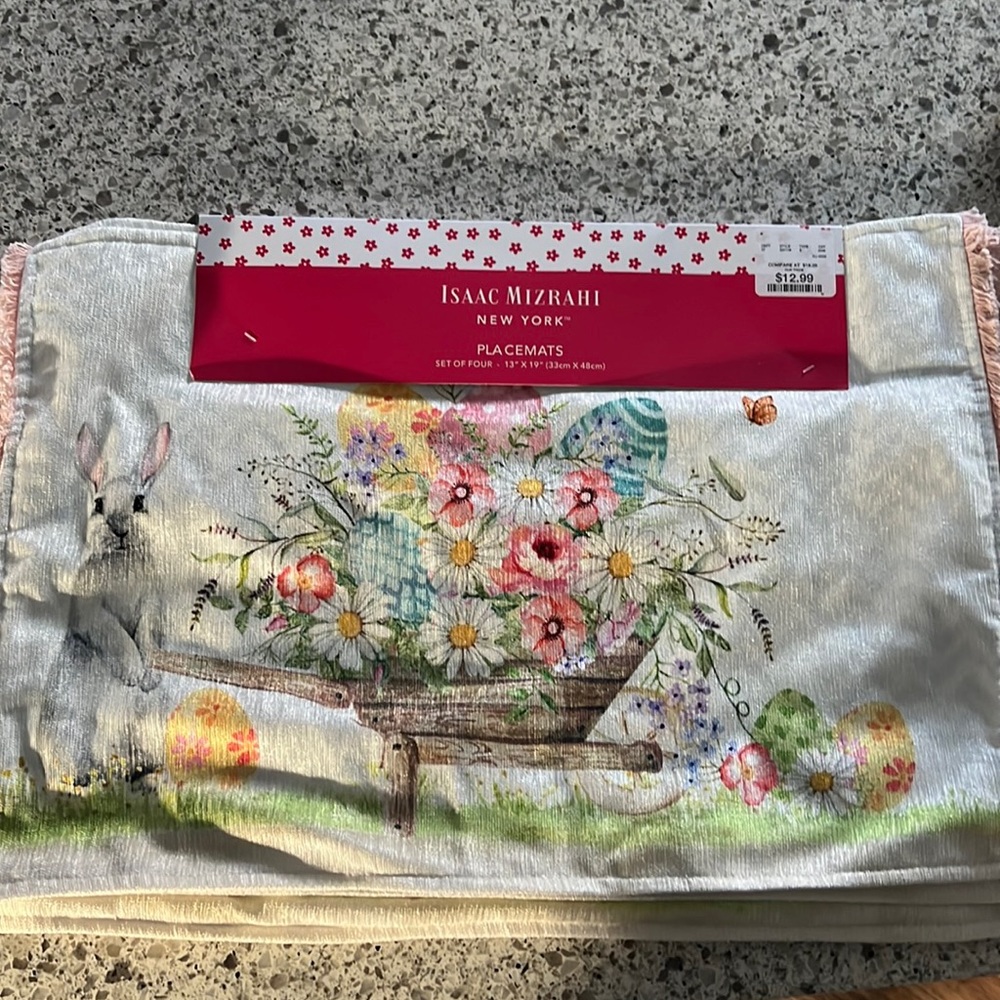 Set of four spring placemats